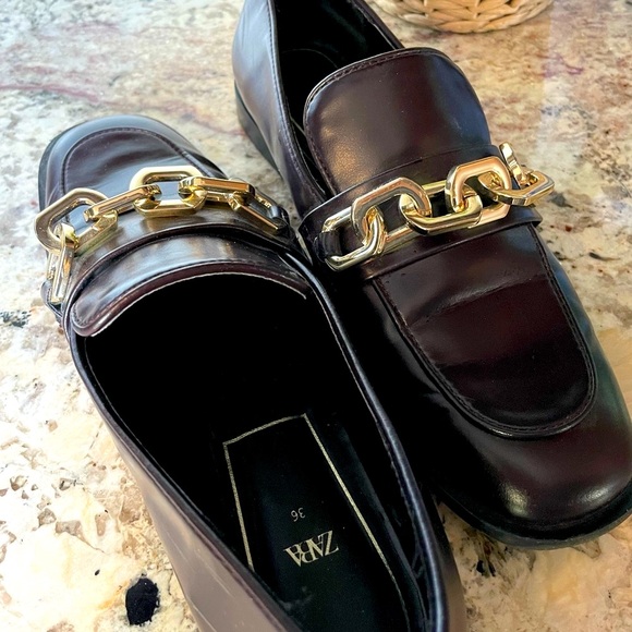 Zara Low heel penny loafers with faux patent leather - Picture 4 of 7